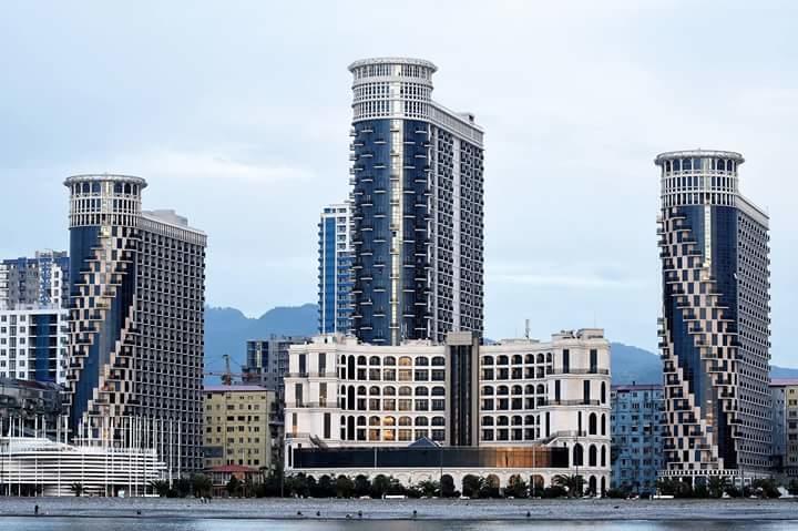 Yalcin Star Residence Diana'S Flat Batumi Exteriör bild
